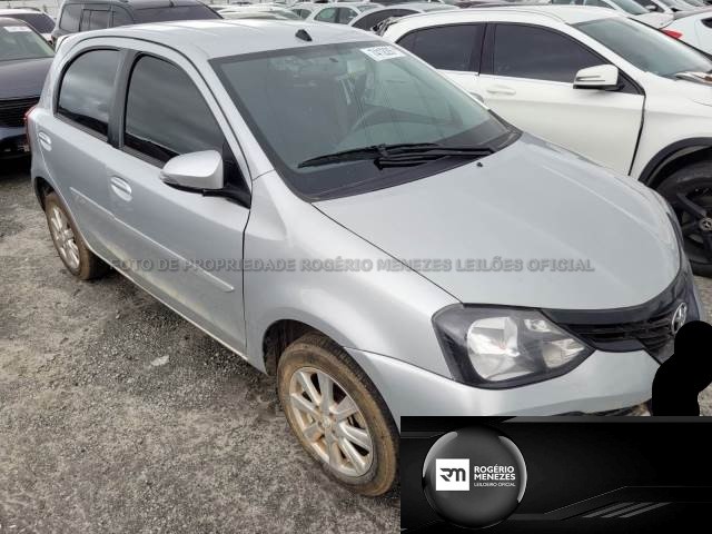 Lote 013 - 2020 TOYOTA ETIOS