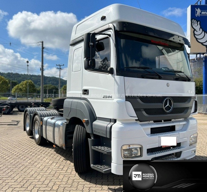 Mercedes-Benz Axor 2544 Mb Ls Diesel Automatico 2020