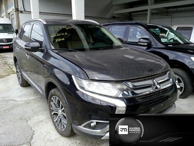 Lote 024 - Mitsubishi Outlander 3.0 V6 GT Top 4WD 2018