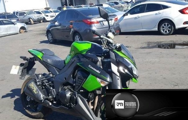 KAWASAKI Z1000 2011